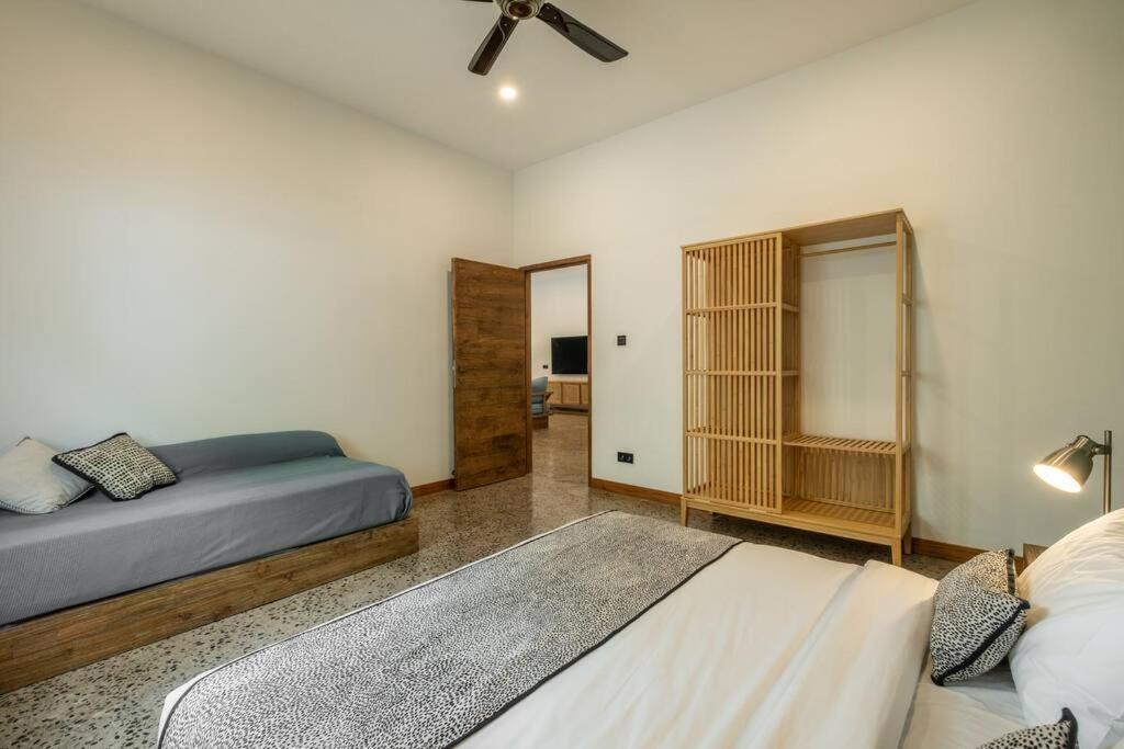 Villa Designer New 3Bdr - Lush Garden+Pool Gili Trawangan Exterior foto