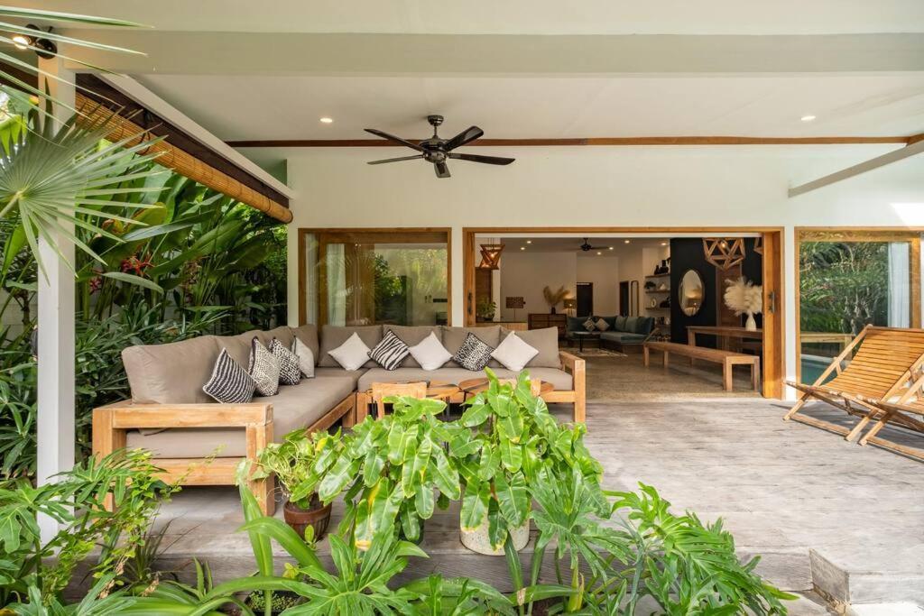 Villa Designer New 3Bdr - Lush Garden+Pool Gili Trawangan Exterior foto