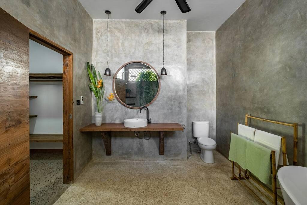 Villa Designer New 3Bdr - Lush Garden+Pool Gili Trawangan Exterior foto