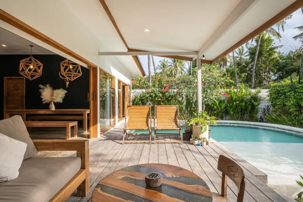 Villa Designer New 3Bdr - Lush Garden+Pool Gili Trawangan Exterior foto
